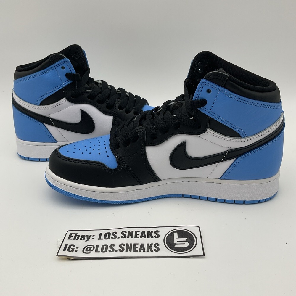 Size 5.5Y (GS) -‎ Jordan 1 High Retro OG UNC Toe (FD1437-400) - Picture 2 of 10